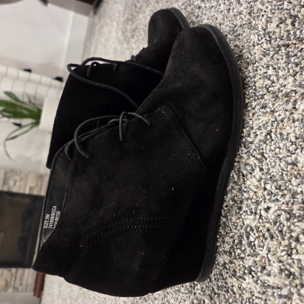 Womens Black Suede Boots